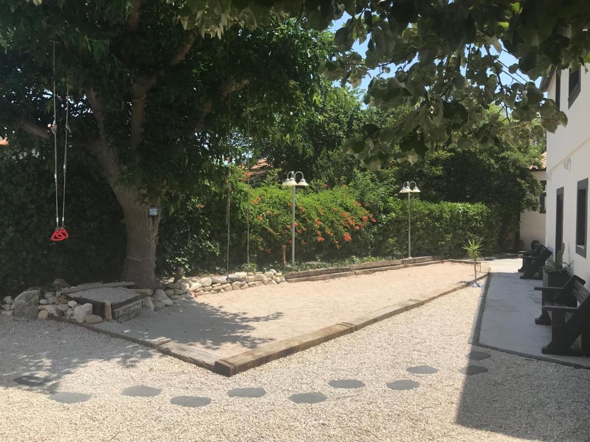Beach House Fos-sur-Mer Buitenkant foto